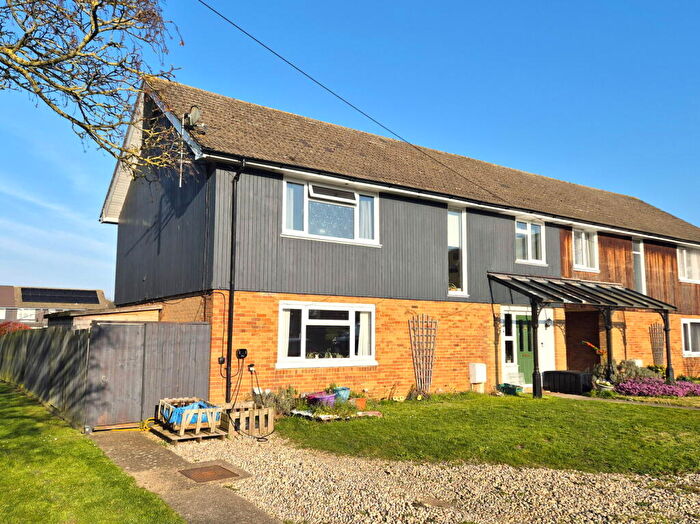 4 Bedroom Semi Detached House For Sale In Taft Place, Chicksands, Bedfordshire, SG17