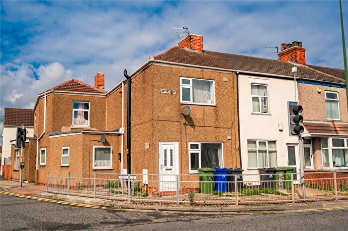 5 Bedroom Terraced House For Sale In A And Ladysmith Road, Grimsby, Lincolnshire, DN32