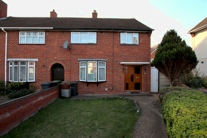 3 Bedroom End Of Terrace House To Rent In Hedgemans Way, Dagenham, London, RM9