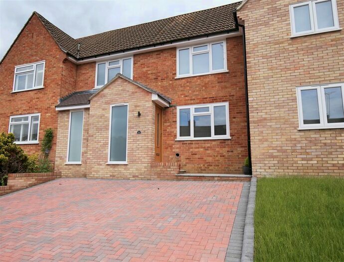 3 Bedroom Terraced House To Rent In Harrison Road, Borough Green, Kent, TN15