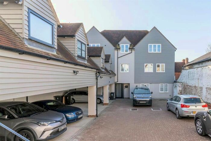 2 Bedroom Flat To Rent In Ashcroft Yard, Ashcroft Court, Church Street, Saffron Walden, Essex, CB10