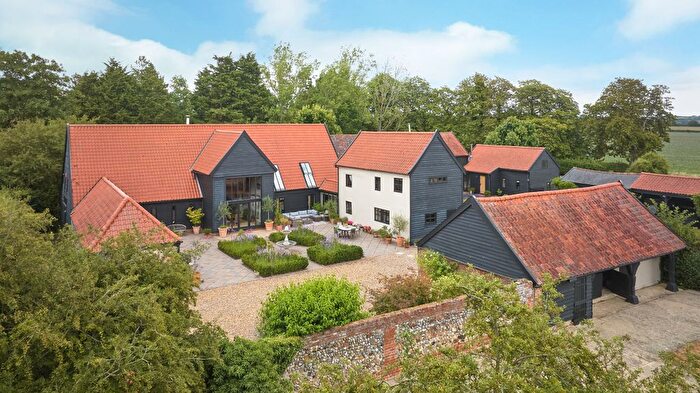 5 Bedroom Detached House For Sale In The Green, Borley, Suffolk, CO10