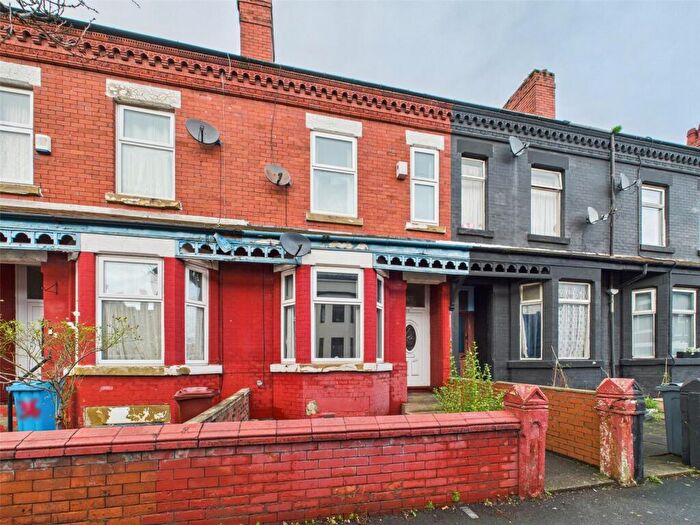 4 Bedroom Terraced House For Sale In Hector Road, Longsight, Manchester, M13