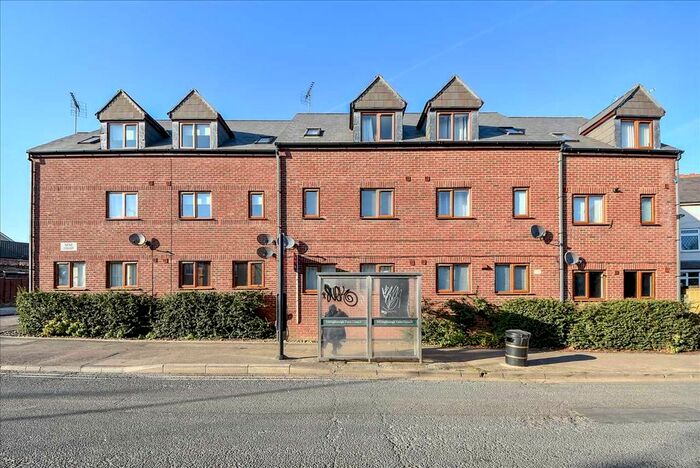 2 Bedroom Flat To Rent In Nene Court, Irthlingborough, NN9