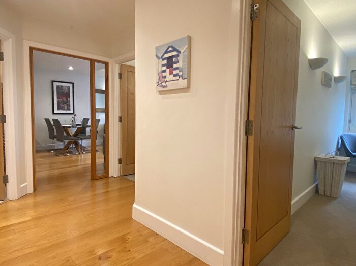 2 Bedroom Flat To Rent In The Hamiltons, Chesterton Road, CB4