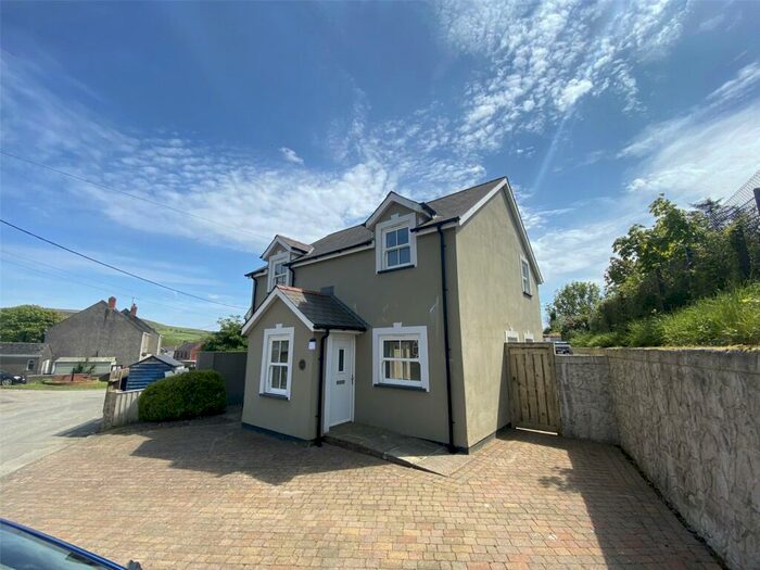 3 Bedroom Detached House For Sale In Puncheston, Haverfordwest, Pembrokeshire, SA62