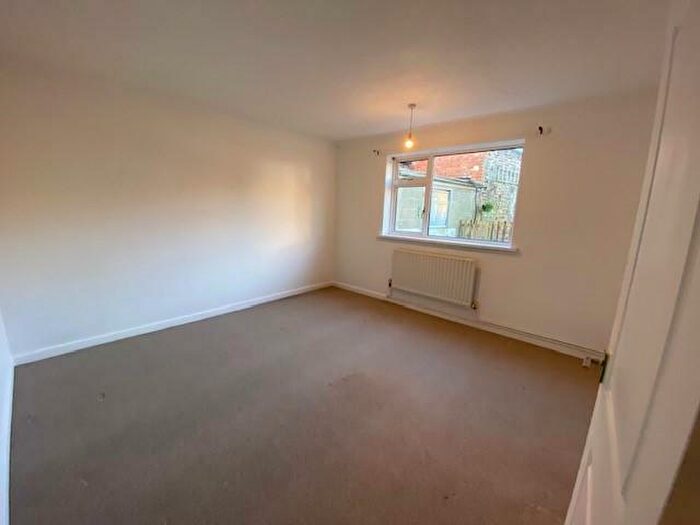 2 Bedroom Bungalow To Rent In High Street, Broughton, NN14