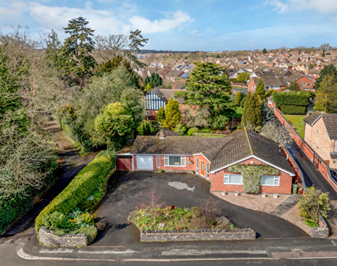 3 Bedroom Detached Bungalow For Sale In Nanpantan Road, Loughborough, LE11