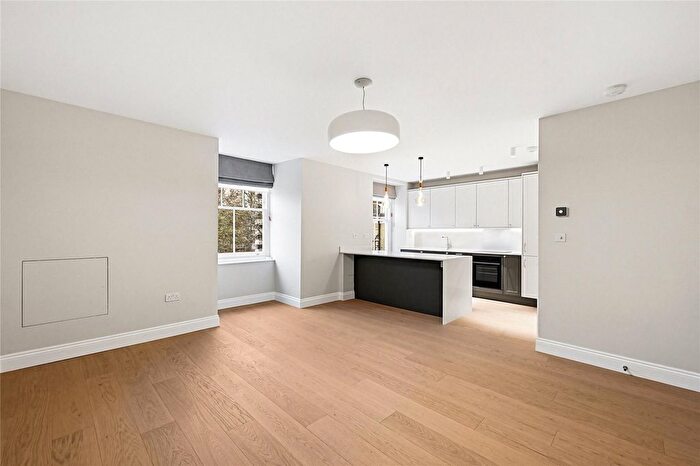 1 Bedroom Flat To Rent In Evelyn Gardens, South Kensington, London, SW7