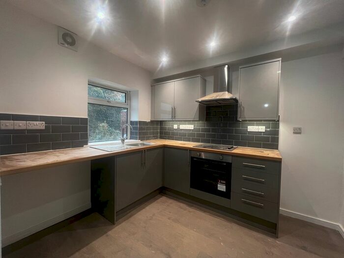 1 Bedroom Flat To Rent In Nottingham Road, Eastwood, Nottingham, NG16