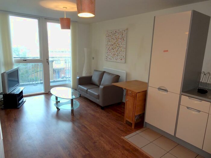 1 Bedroom Apartment To Rent In Langley Walk, Birmingham, B15