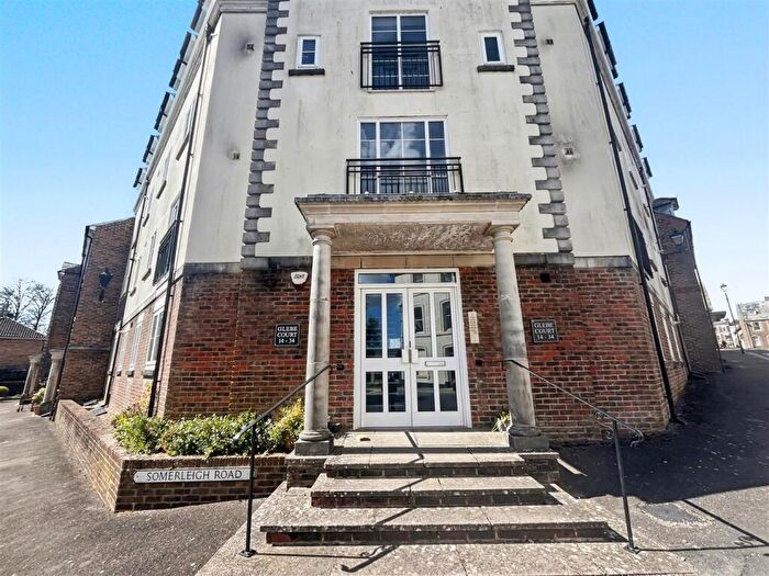 2 Bedroom Apartment To Rent In Somerleigh Road, Dorchester, DT1