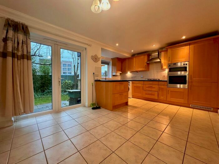 4 Bedroom House To Rent In Ainsworth Place, Cambridge, CB1