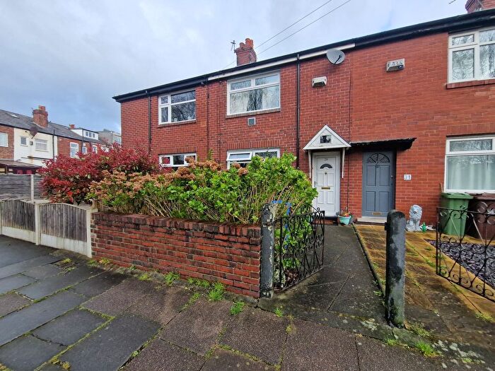 2 Bedroom Terraced House To Rent In Lake Road, Denton, Manchester, M34