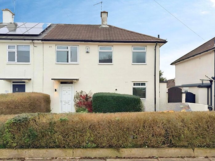 3 Bedroom Semi Detached House For Sale In Markland, Leicester, LE2