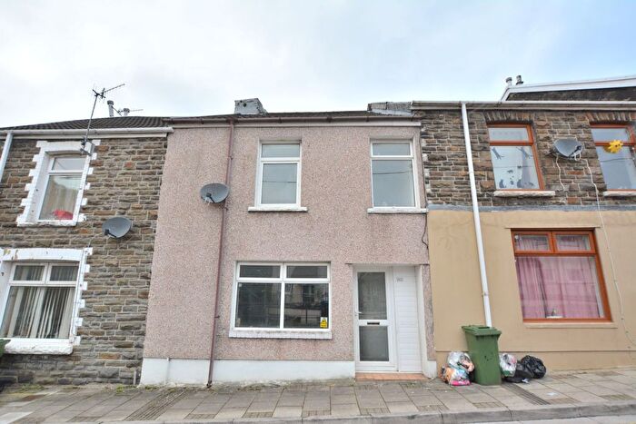 3 Bedroom Terraced House To Rent In Glanaman Road, Cwmaman, Aberdare, CF44