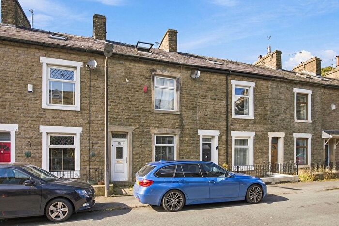 4 Bedroom Terraced House For Sale In Greenbank Street, Rossendale, BB4