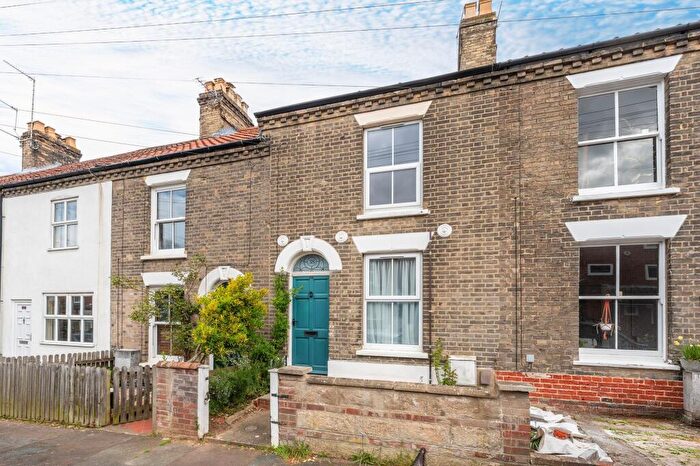 2 Bedroom Terraced House For Sale In Bury Street, Norwich, NR2