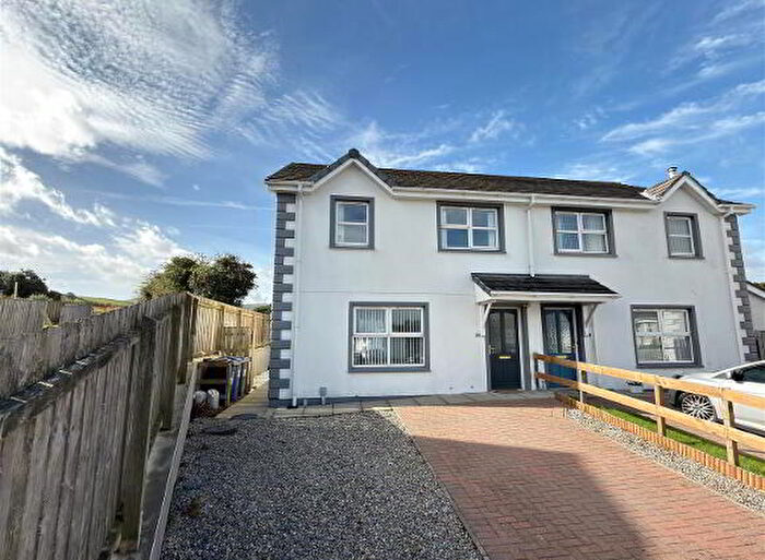 3 Bedroom Semi-Detached House For Sale In Cairn Grove, Newry, BT34