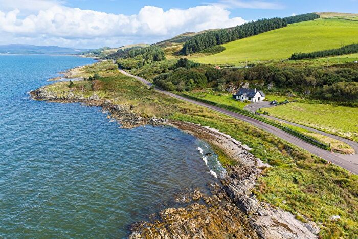 3 Bedroom Detached House For Sale In The Briny, Tayinloan, Tarbert, PA29