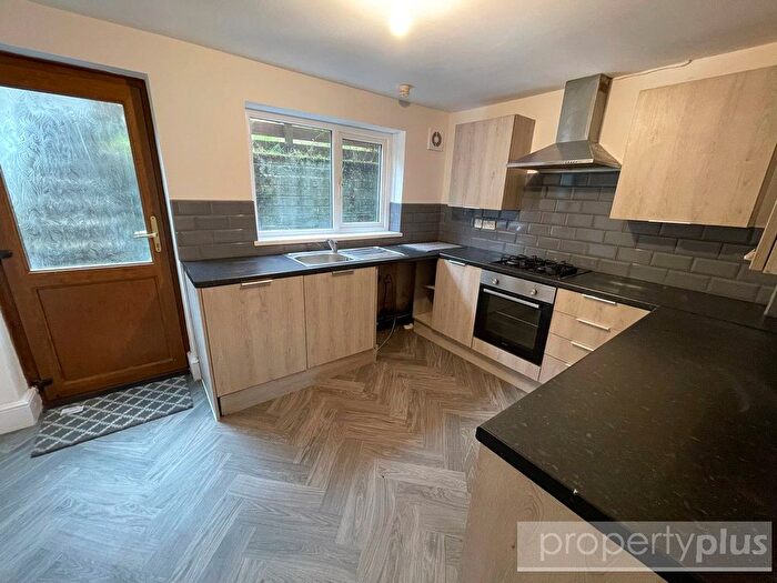 2 Bedroom Terraced House To Rent In York Street, Porth, Rhondda Cynon Taff, CF39