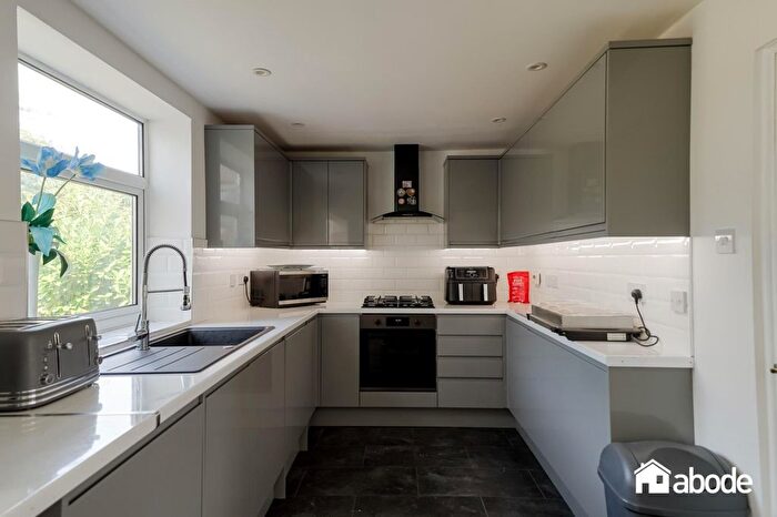 3 Bedroom Semi-Detached House For Sale In Ditchfield, Formby, Liverpool, L37
