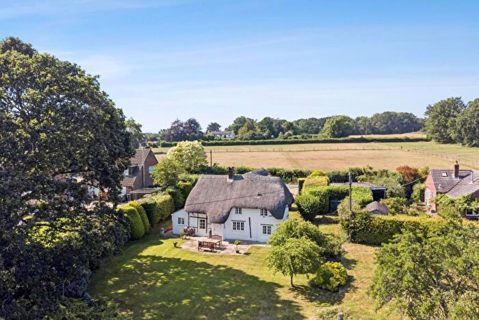 3 Bedroom Cottage For Sale In Bugmore Lane, East Grimstead, Salisbury, SP5