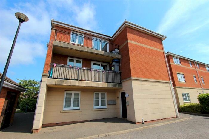 1 Bedroom Apartment To Rent In Collier Way, Southend-on-Sea, Essex, SS1
