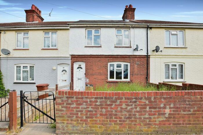 2 Bedroom Terraced House To Rent In Symons Avenue, Chatham, Kent, ME4