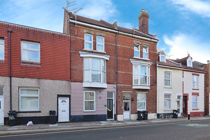 1 Bedroom Flat For Sale In Twyford Avenue, Portsmouth, PO2