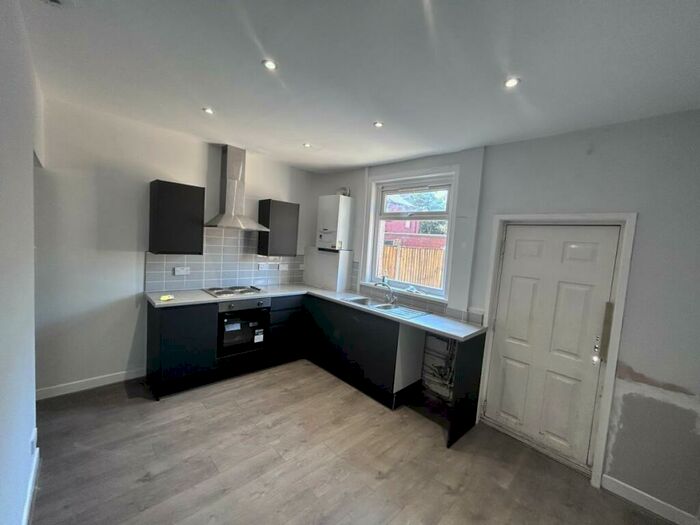 2 Bedroom Terraced House To Rent In Dunstan Street, Bolton, BL2