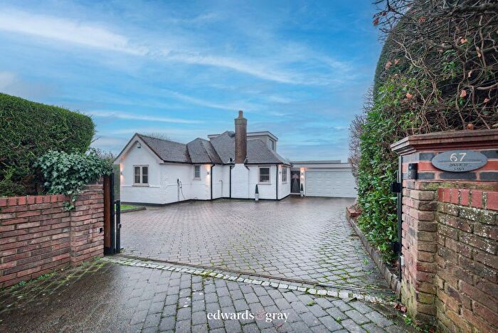 4 Bedroom Detached House For Sale In Rugeley Road, Burntwood, WS7