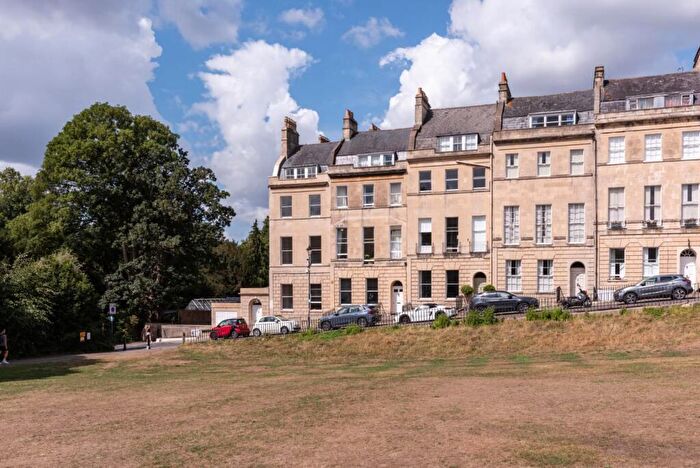 1 Bedroom Flat To Rent In Marlborough Buildings, City Centre, Bath, BA1