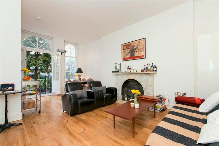 2 Bedroom Flat To Rent In Warwick Road, Earls Court, London, SW5