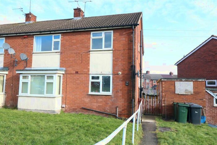 2 Bedroom Flat To Rent In Cedric Crescent, Thurcroft, Rotherham, S66