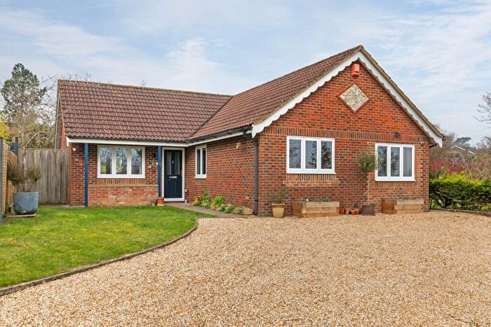 3 Bedroom Detached Bungalow For Sale In Austen Avenue, Winchester, SO22