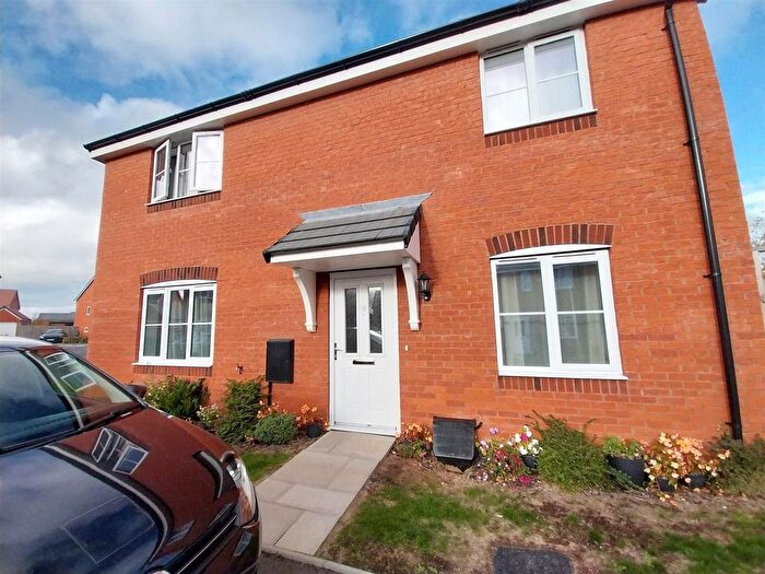 1 Bedroom Flat To Rent In Damson End, Pershore, WR10