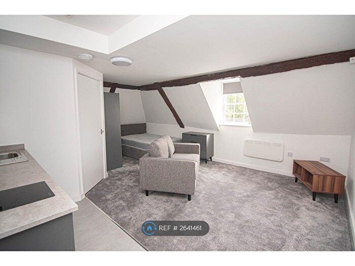 1 Bedroom Flat To Rent In Nether Hall, Retford, DN1