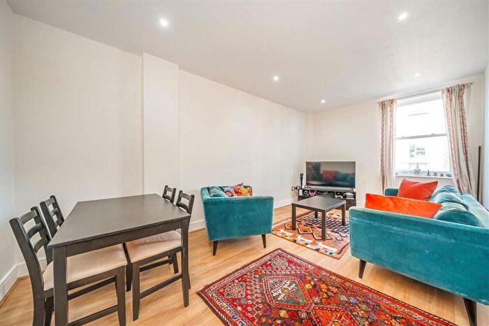 2 Bedroom Flat For Sale In Ashburnham Place, Greenwich, SE10