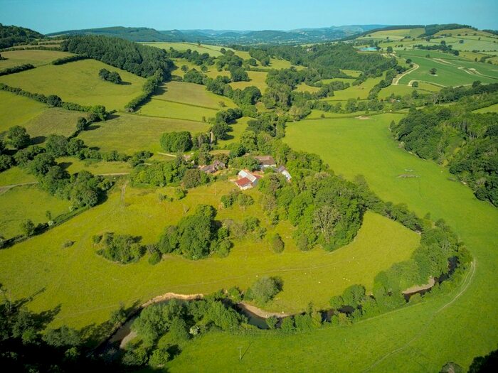 6 Bedroom Country House For Sale In Lingen, Bucknell, Shropshire, SY7