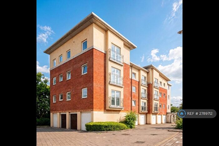 2 Bedroom Flat To Rent In Winterthur Way, Basingstoke, RG21