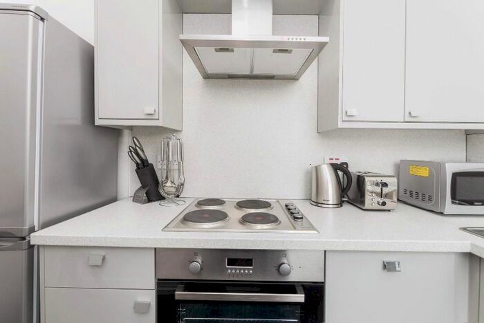 2 Bedroom Flat To Rent In West Princes Street, Kelvinbridge, Glasgow, G4