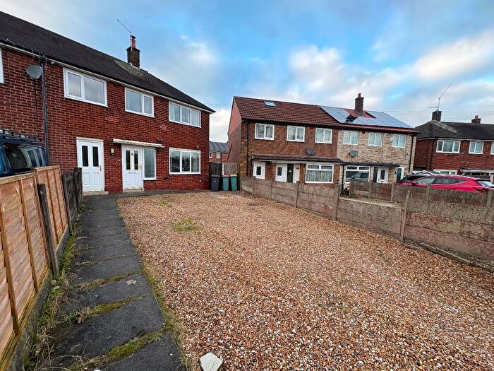 2 Bedroom Semi Detached House To Rent In Lyndhurst Drive, Preston, PR2