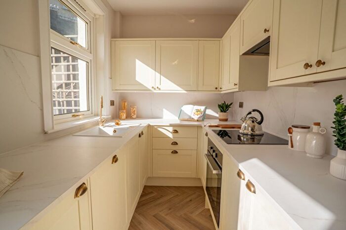 2 Bedroom Terraced House For Sale In Dryden Gardens, Edinburgh, EH7