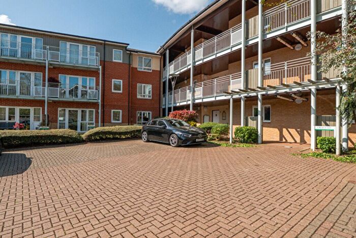 2 Bedroom Flat For Sale In Patrons Way East, Denham Garden Village, Buckinghamshire, UB9