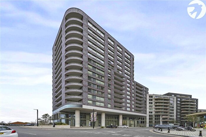 2 Bedroom Flat For Sale In Union Way, London, NW10