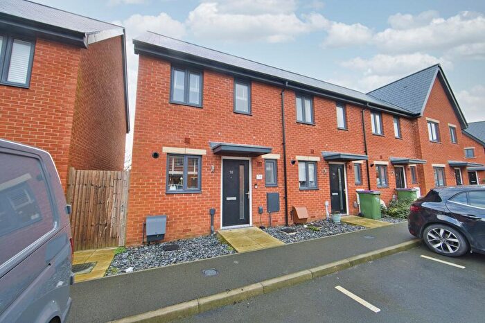 2 Bedroom Terraced House For Sale In Blunden Drive, Folkestone, Kent, CT20