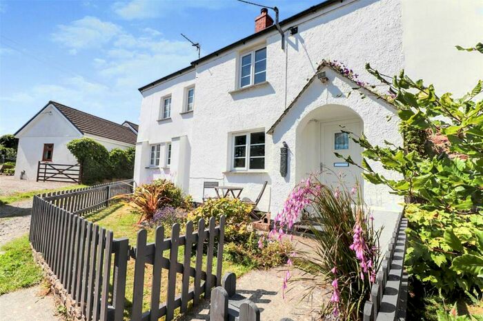 3 Bedroom Semi-Detached House For Sale In Thornbury, Holsworthy, EX22