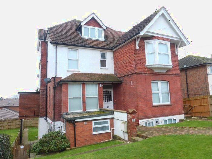 3 Bedroom Flat To Rent In Dorset Road, Bexhill-On-Sea, TN40