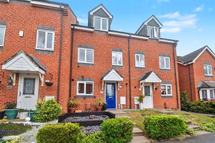 3 Bedroom Town House For Sale In Boughton Road, Corby, NN18